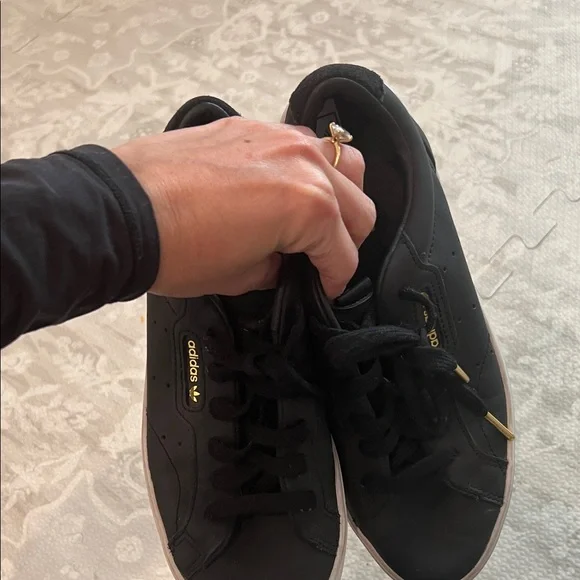 Adidas Black and White Casual Sneakers - Picture 3 of 5